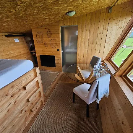 Bed & Breakfast Logis Crozas La Poupe Vernines